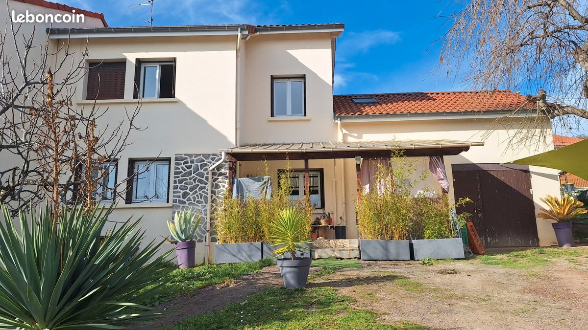 Maison 4 pièces 90 m² · à Cournon-d'Auvergne · 90 m² · 225 000 €