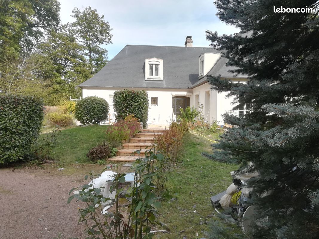 Maison 6 pièces 182 m² · à Saint-Hilaire-les-Andrésis · 182 m² · 260 000 €