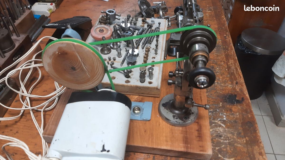 80 Pinces à Ressort Pour Tour D'horloger Boley 8,0 Mm - Neuf Sans étiquette