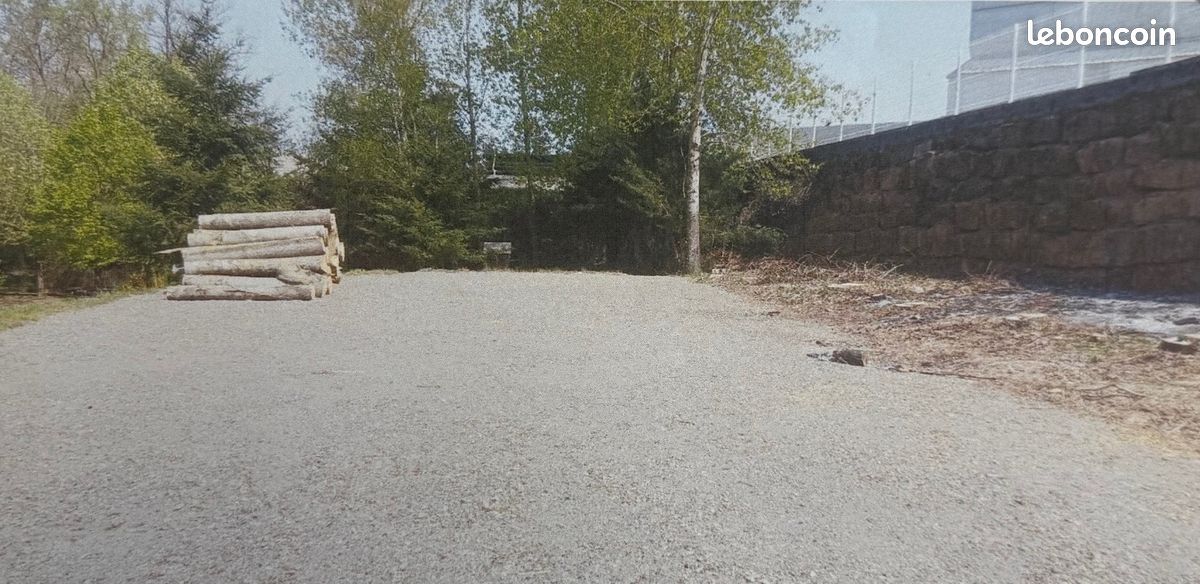 Terrain viabilisé pour Ativité Economique · à Luc-la-Primaube · 65 000 €