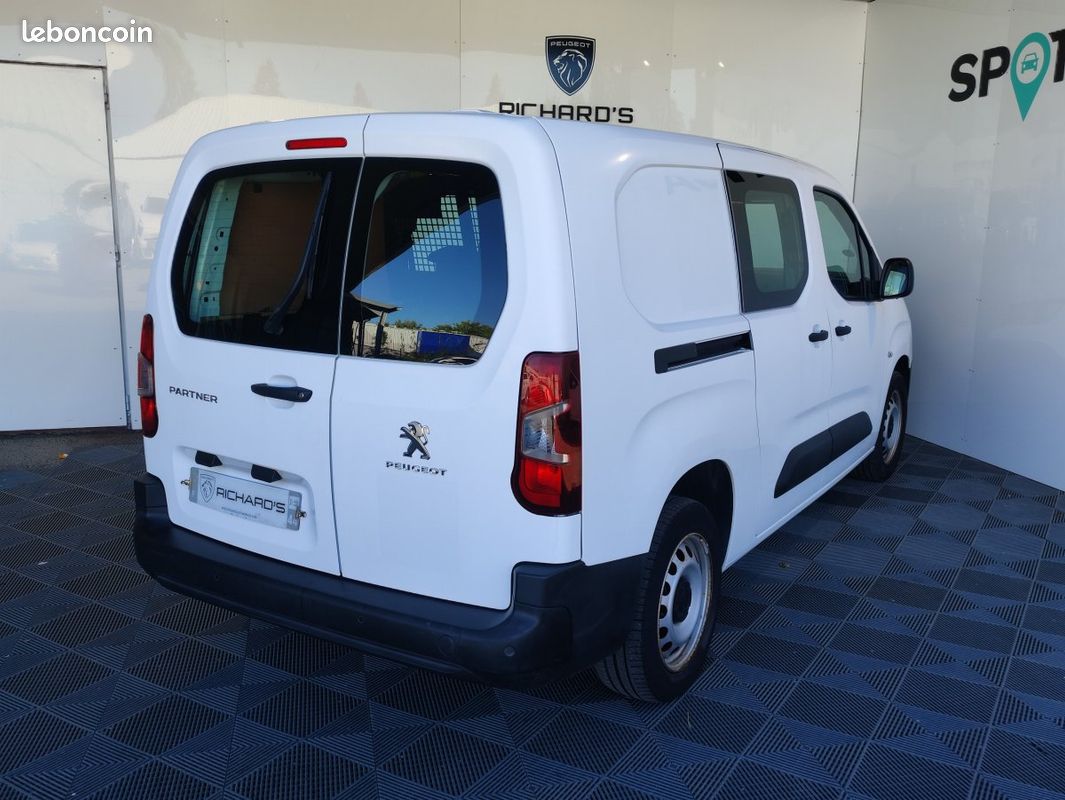 Peugeot Partner (3) BLUEHDI 100 LONG Cabine App (image 3)