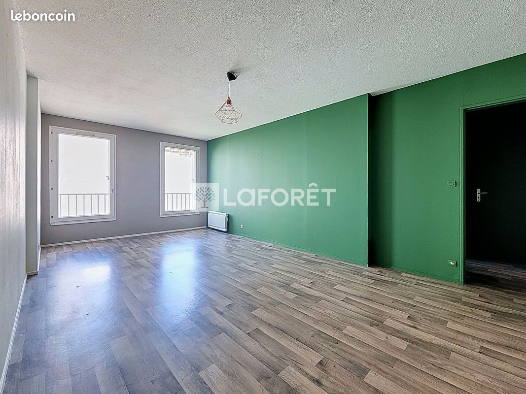 Appartement 3 pièces 71 m² · à Elbeuf · 71 m² · 80 000 €