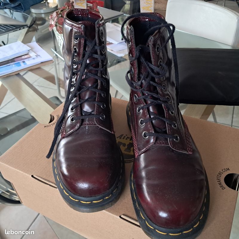 Doc Martens Bordeaux 38 Doc Martens Bordeaux 38 Chaussures