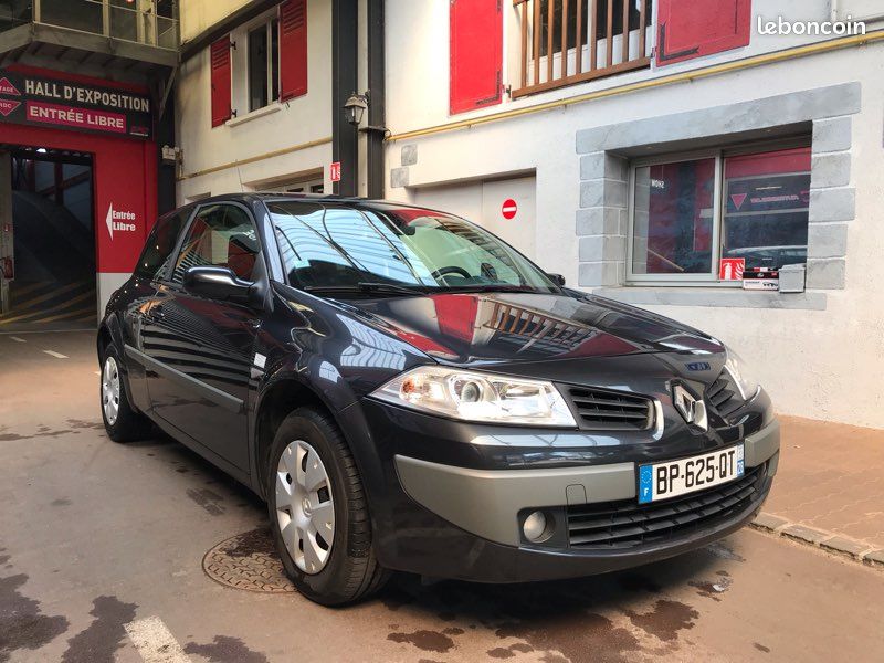 Renault Megane II société DCI 85 153000 KMS (image 1)