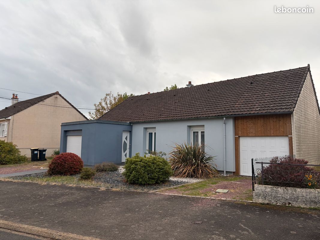 Maison 5 pièces 100 m² · à Yvré-le-Pôlin · 100 m² · 167 000 €