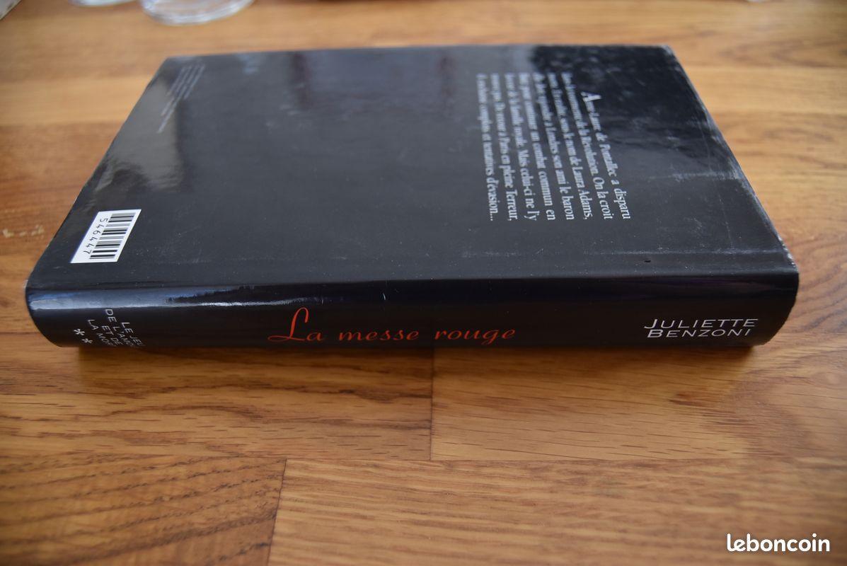 La messe rouge tome 2 le jeu de l'amour et de la mort de Juliette Benzoni (image 3)