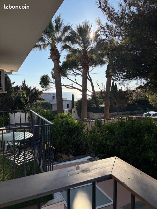 Appartement 1 pièce 25 m² · à Sanary-sur-Mer · 25 m² · 170 000 €