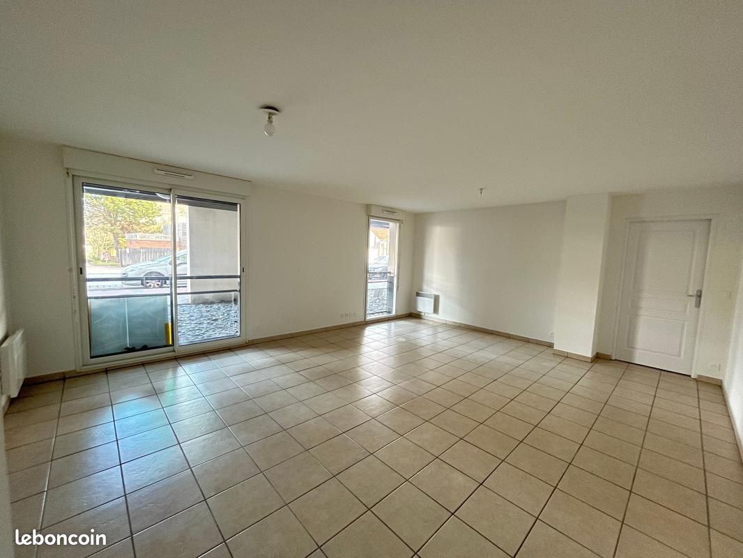 Appartement 3 pièces 75 m² · à Calais · 75 m² · 756 €/mois