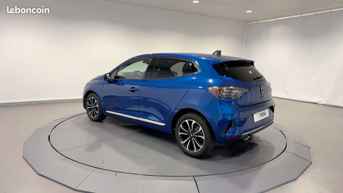 Renault clio tce 90 ch gsr2 esprit alpine (image 17)