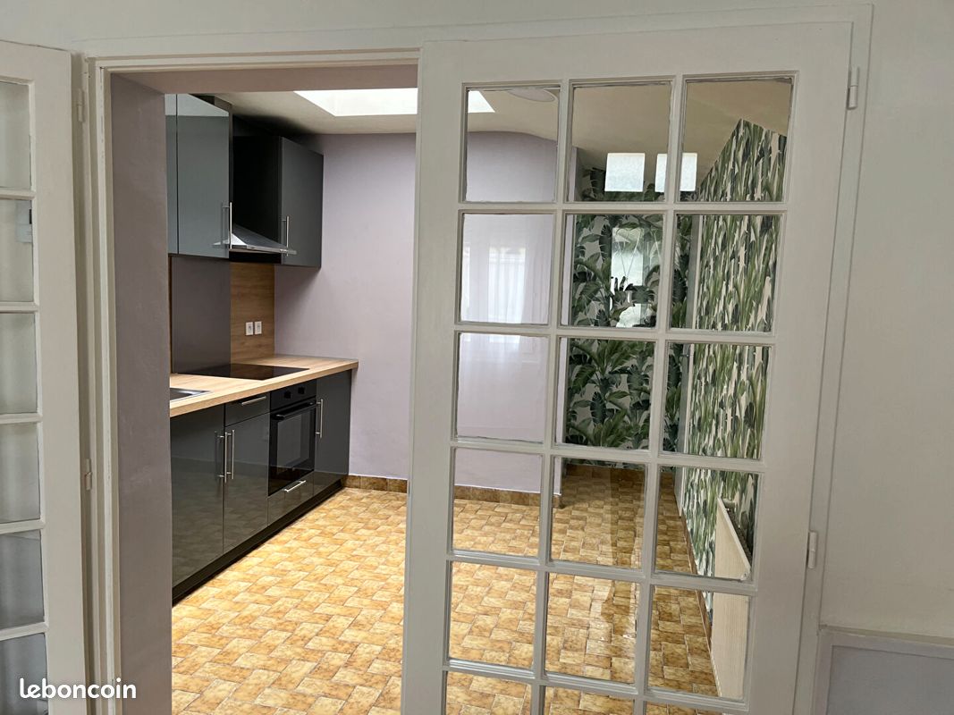 Maison a louer saumur - 2 pièce(s) - 61 m2 - Surfyn