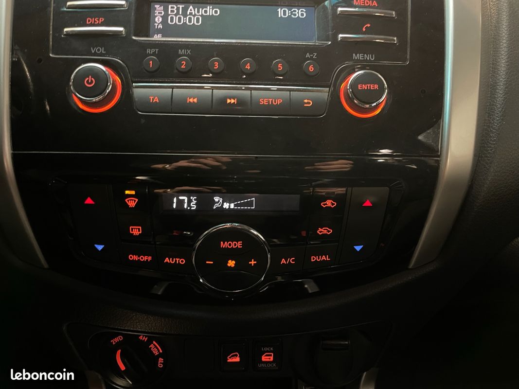 NISSAN NAVARA DOUBLE CABINE 2.3 DCI 165ch - PREPARATION UNIQUEMENT ESTHETIQUE (image 13)