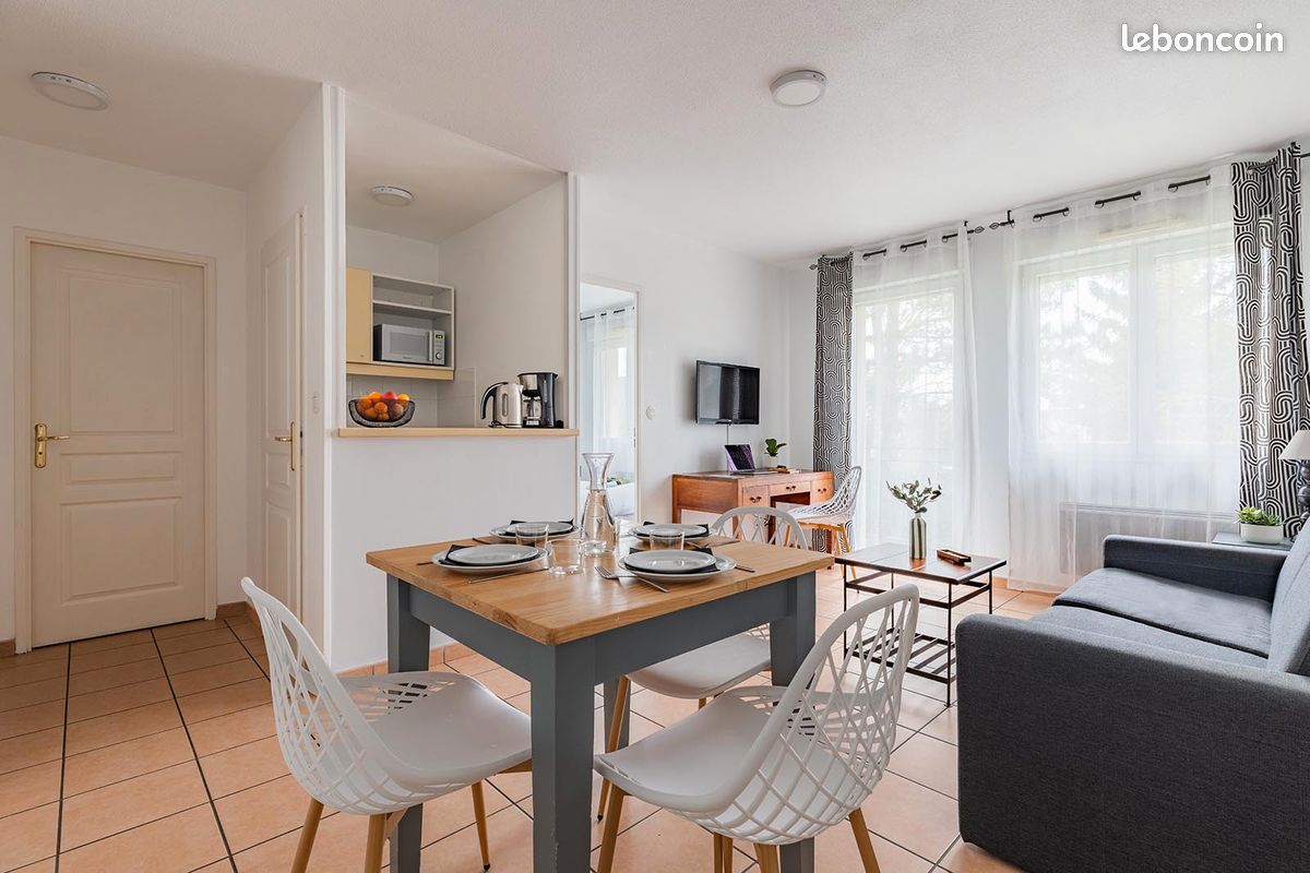 Appartement 2 pièces 35 m² · à Ahuy · 35 m² · 1 050 €