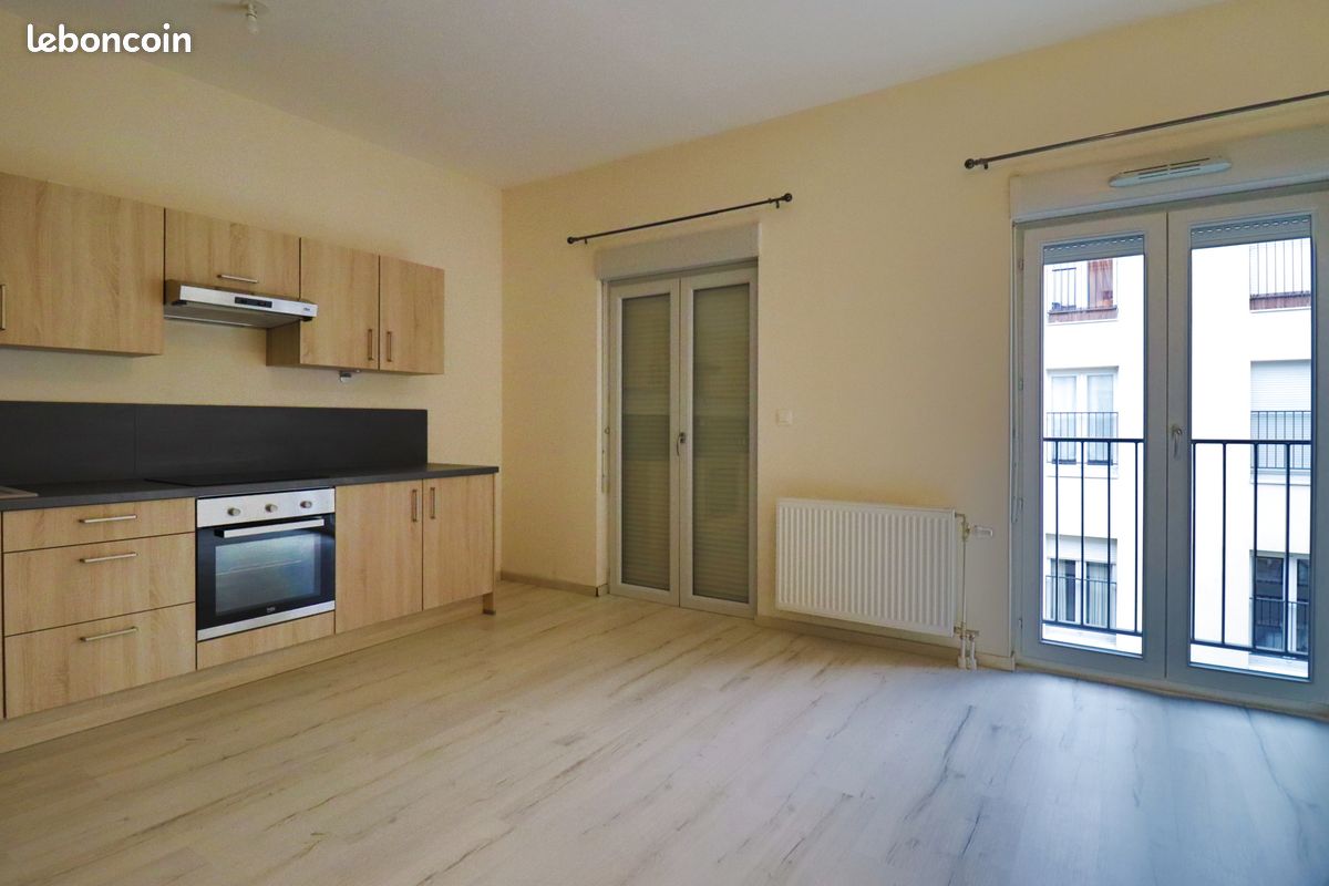 Appartement a louer chalons-en-champagne - 2 pièce(s) - 47 m2 - Surfyn