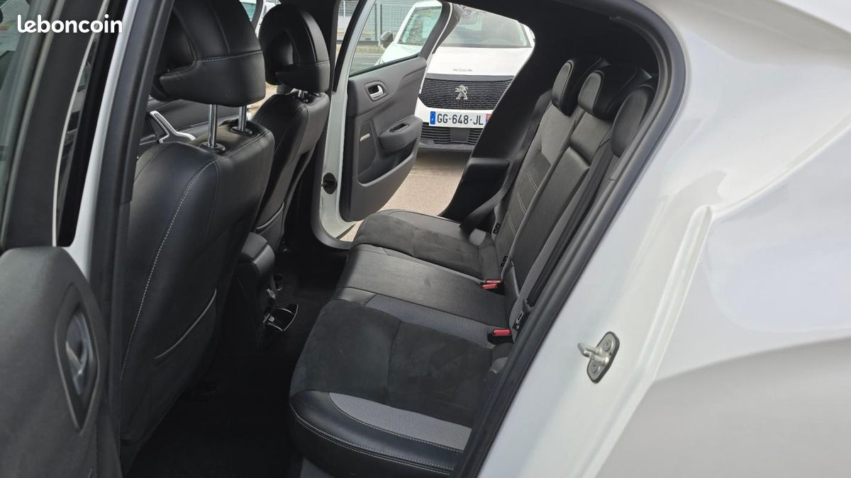 DS 4 SoChic (image 34)
