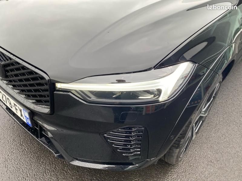 Volvo XC60 T6 Hybride Rechargeable 350ch Black Edition Geartronic 8 AWD (image 28)
