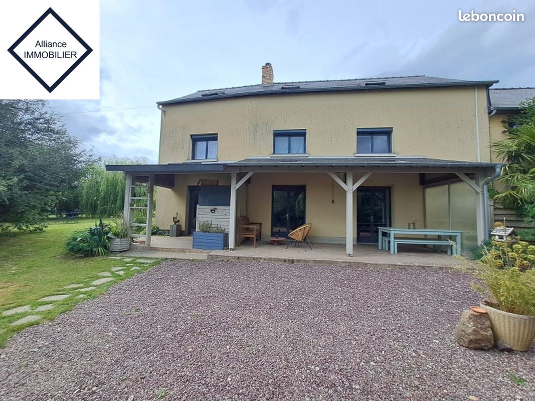 Maison 8 pièces 136 m² · à Bédée · 136 m² · 285 000 €