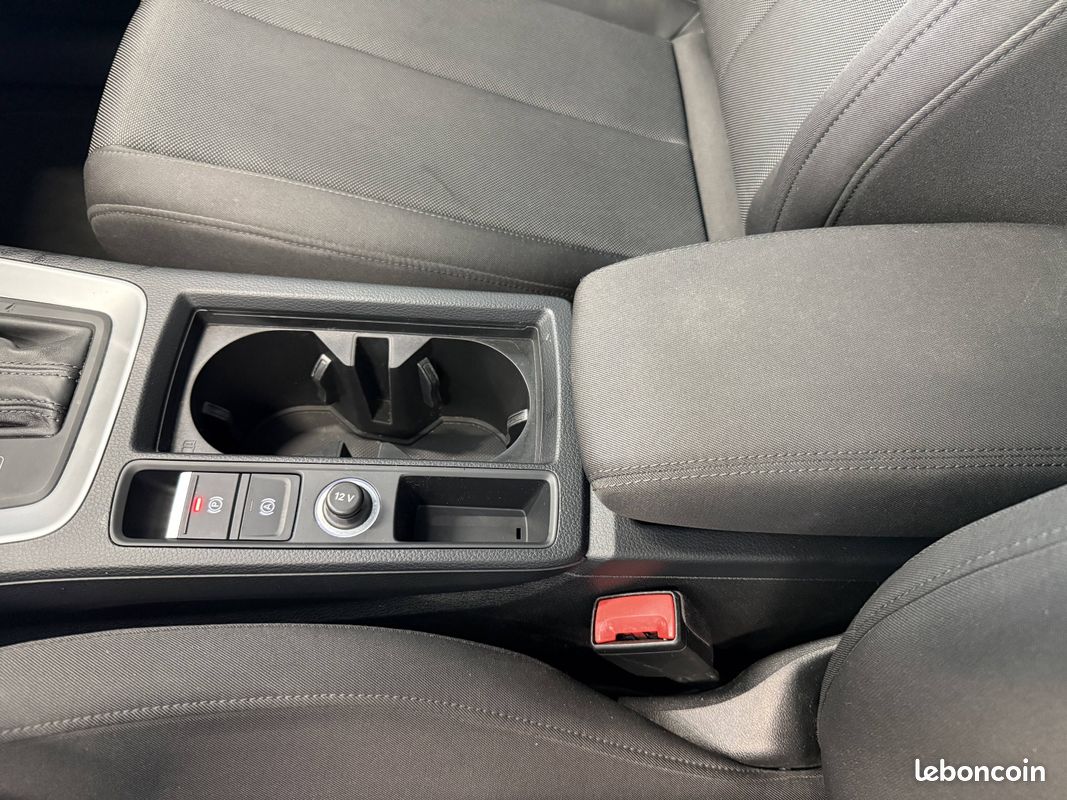 AUDI Q3 35 TDI 150 ch S tronic 7 Design (image 30)