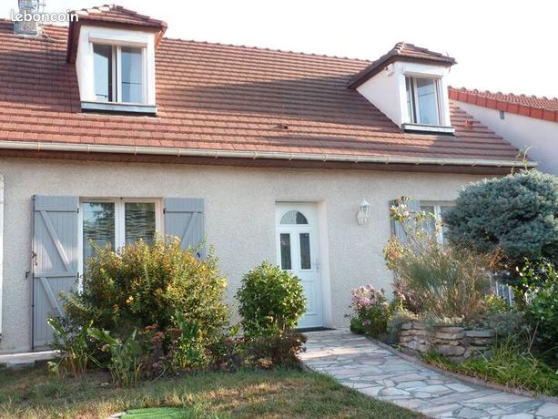 Maison 5 pièces sur sous-sol