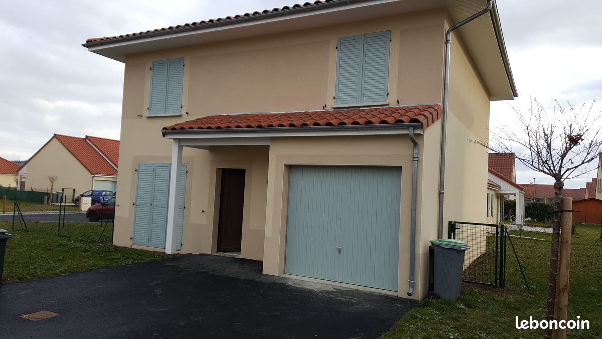 Maison 5 pièces 103 m² · au Cendre · 103 m² · 1 105 €/mois