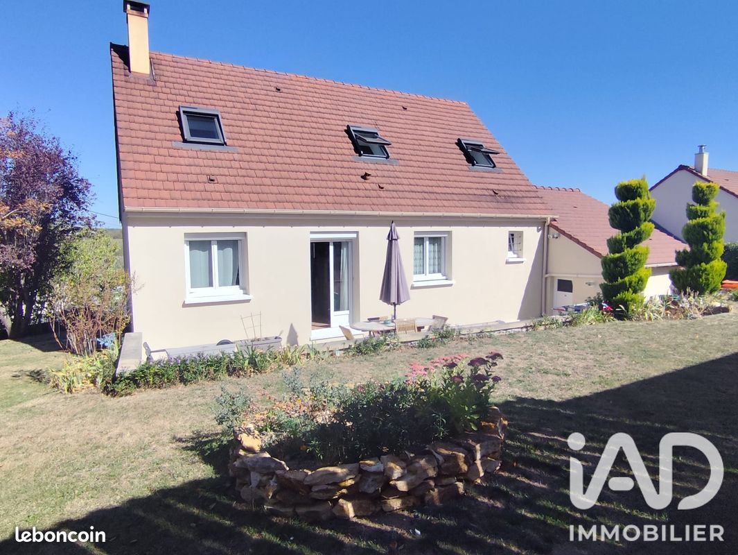 Maison 4 pièces 123 m² · à La Ferté-Gaucher · 123 m² · 241 000 €