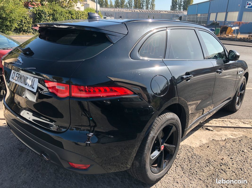 F-Pace 2.0 D 240 R-Sport BVA8 AWD 2°main FPace (image 3)