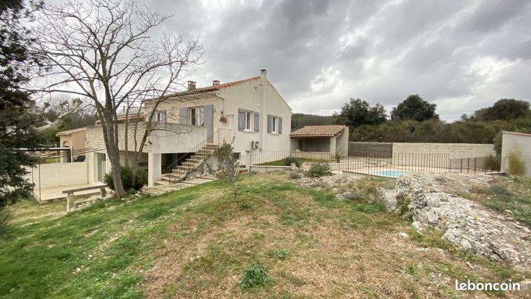 Mas 5 pièces 120 m²