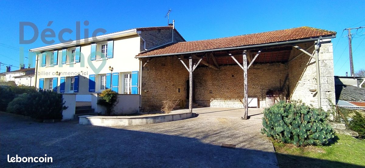 Maison 5 pièces 140 m² - La Faye 16700 (image principale 1)