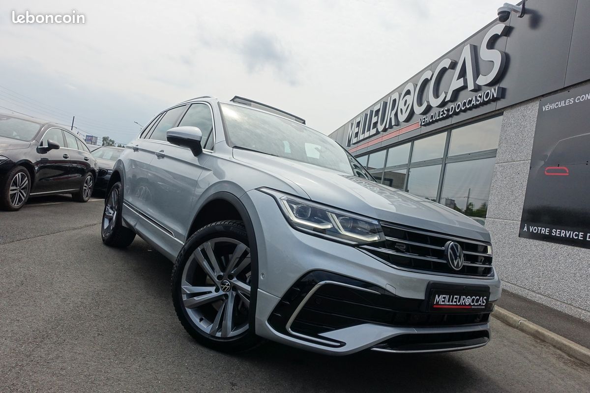 Tiguan E Hybride Rechargeable 245ch R-Line DSG Digital Cockpit/Toit ouvrant/Cuir chauffant/Grand Gps/Caméra 360°/Carplay/Accès confort/1°Main/Garantie 12 mois (image 14)