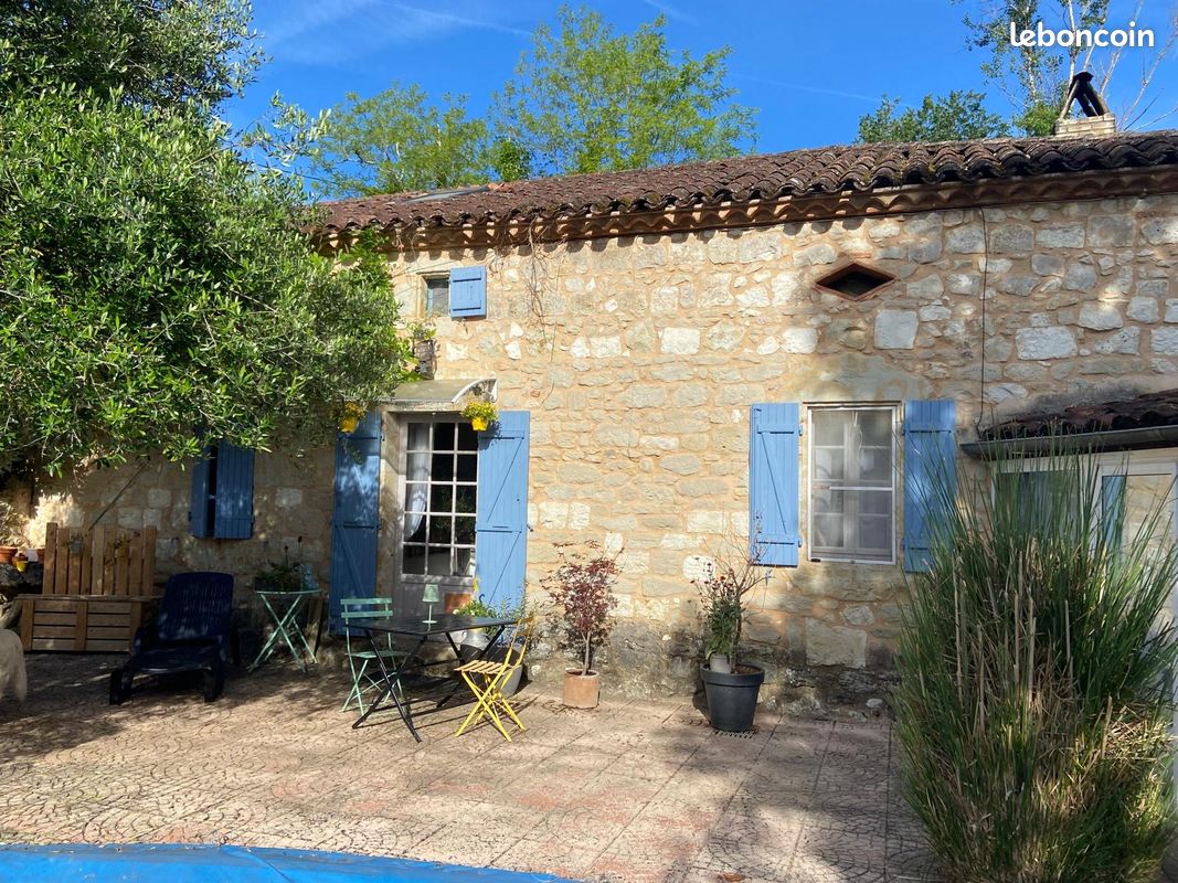 Maison 3 pièces 95 m² · à Saint-Sylvestre-sur-Lot · 95 m² · 700 €/mois