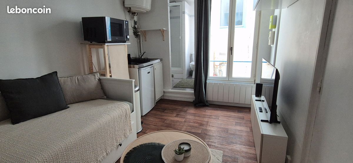 Appartement 1 pièce 12 m² · à Saint-Germain-en-Laye · 12 m² · 640 €/mois
