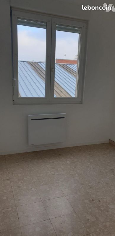Studio 1 pièce 20 m² (image 3)