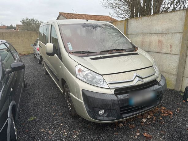 Citroen Jumpy 2L BLUEHDI 122CH DOUBLE CABINES 5 PLACES UTILITAIRE Vendu  COURNON D'AUVERGNE (Puy-de-Dome) - n°4929875 - SG CAR