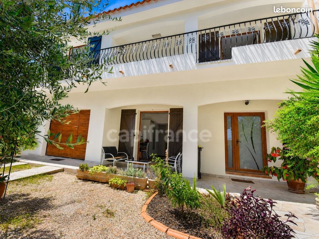 Maison 7 pièces 215 m² · à Canet-en-Roussillon · 215 m² · 579 000 €