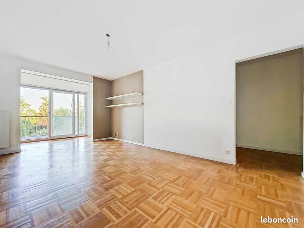 Appartement 4 pièces 87 m² · à Écully · 87 m² · 1 443 €