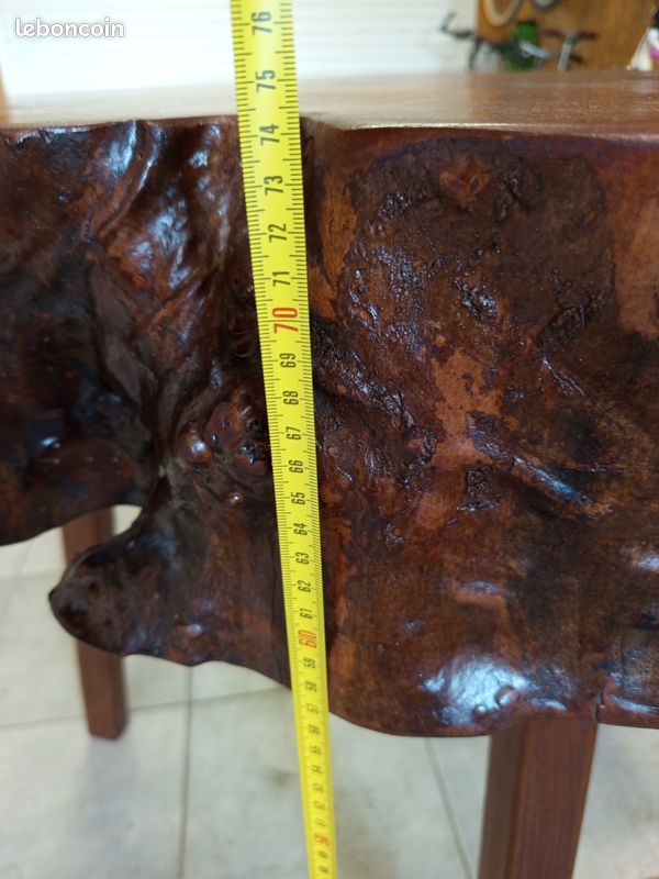 Rare table en loupe d'orme (image 5)