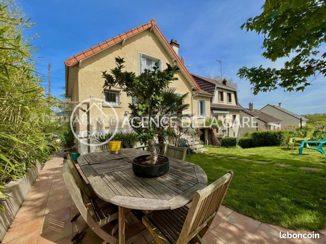 Maison 5 pièces 102 m² · à Brunoy · 102 m² · 369 000 €