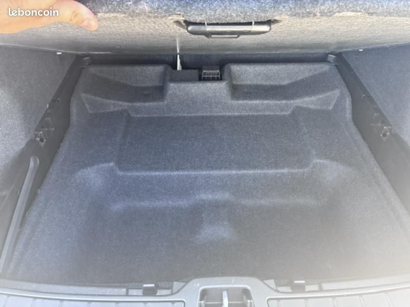 Volvo XC40 T3 156ch Business (image 17)