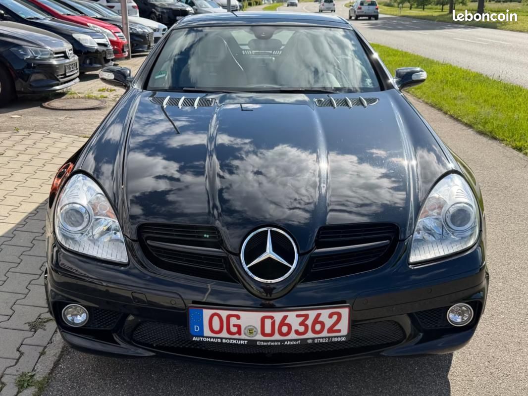 Mercedes SLK 55 AMG Roadster 360ch - 1 ère main Navi Sièges chauffants Pneus été (image 4)