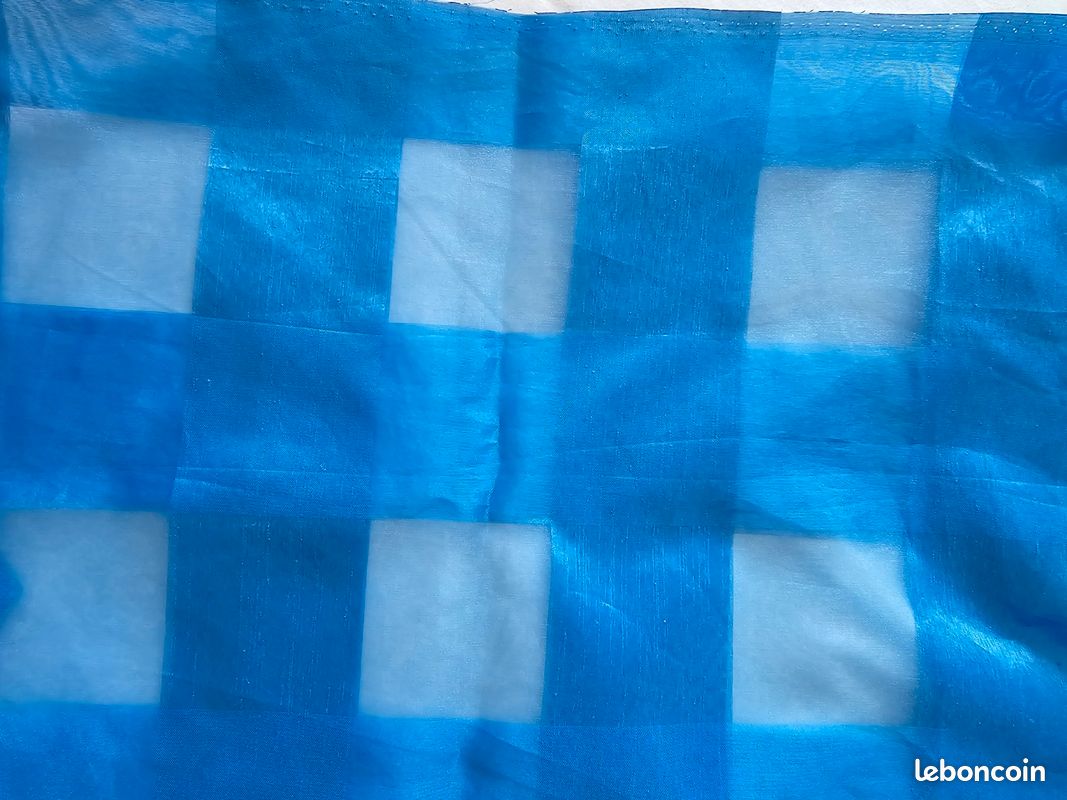Lot de 2 voilages en organza bleus à carreaux – 150 x 250 cm – NEUFS (image 3)