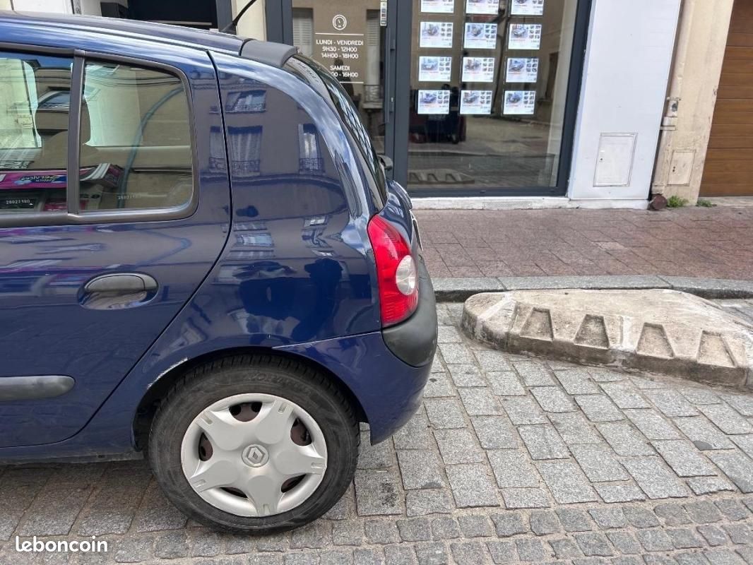Renault Clio 1.2 60 AUTHENTIQUE (image 48)