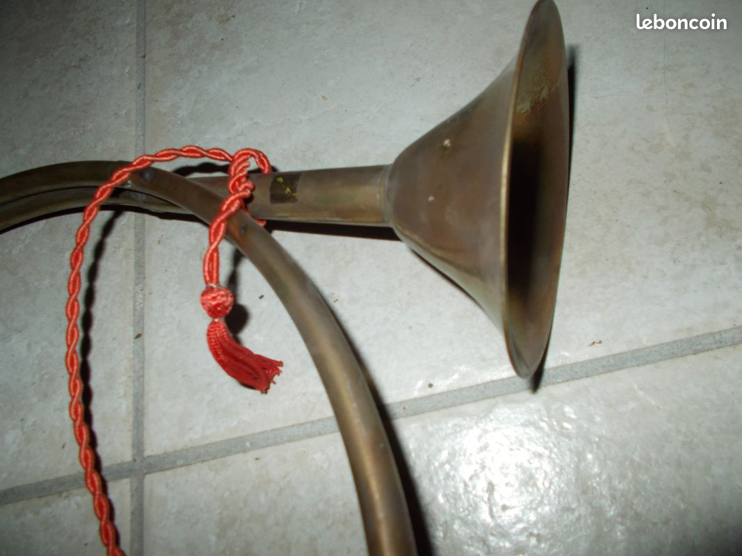 Mini cor de chasse, cor de chasse professionnel en laiton de qualité, léger pour les amateurs de musique apprenants Mini cor de chasse, cor de chasse professionnel en laiton de qualité, léger pour les amateurs de musique apprenants