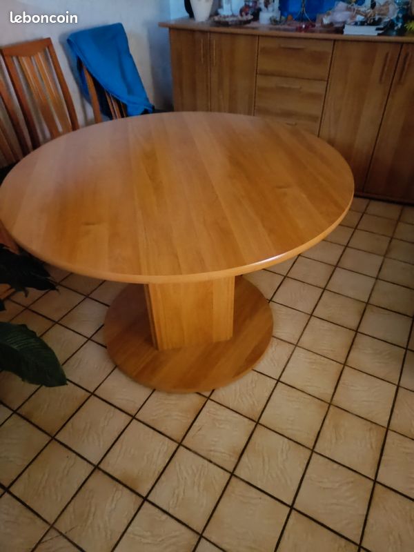 Table diamètre 110 cm (image 1)
