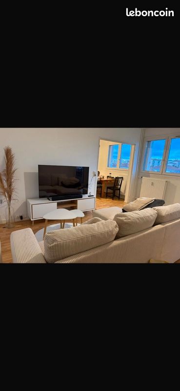 Appartement 4 pièces 70 m² · à Billère · 70 m² · 889 €
