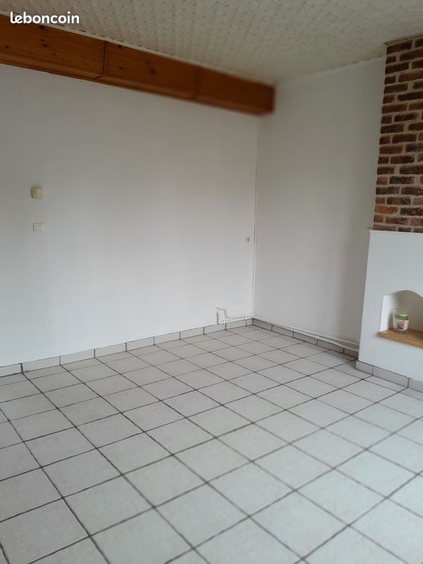 Maison 5 pièces 77 m² · à Isbergues · 77 m² · 680 €