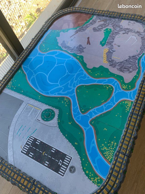 Table de jeux circuit train (image 3)