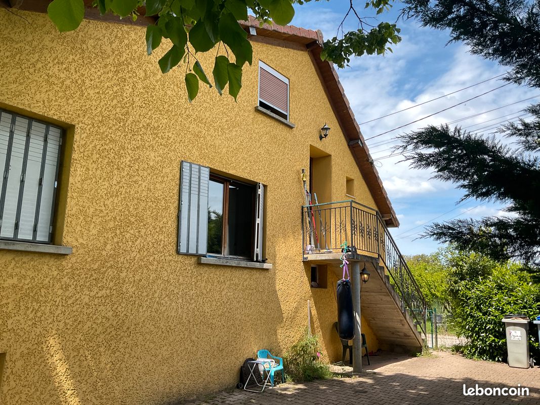 Maison 5 pièces 110 m² · à Écleux · 110 m² · 120 000 €