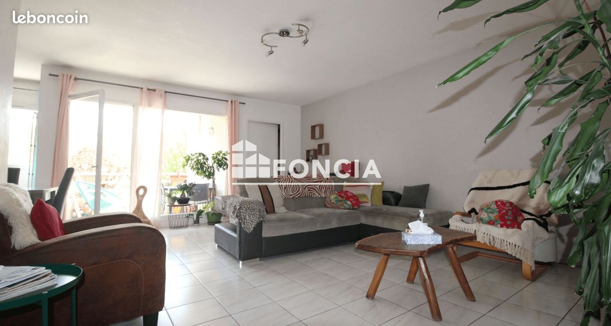 Appartement 5 pièces 90 m² · à Grenoble · 90 m² · 1 051 €/mois