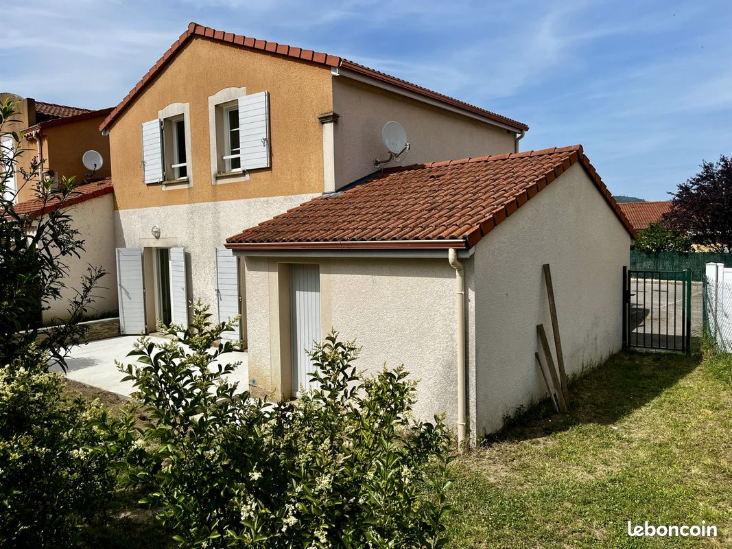 Maison 4 pièces 85 m² · à Villevocance · 85 m² · 790 €