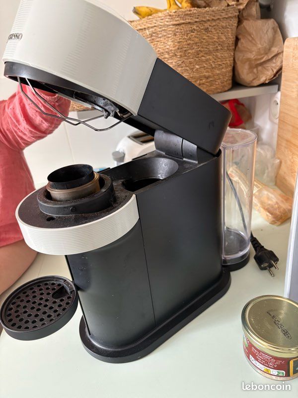 Machine à café Nespresso Vertuo (image 3)