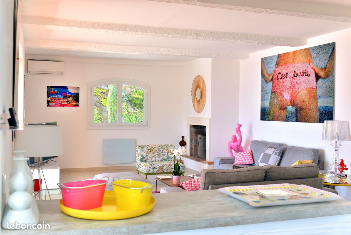 Villa proche st tropez - vue mer (image 10)
